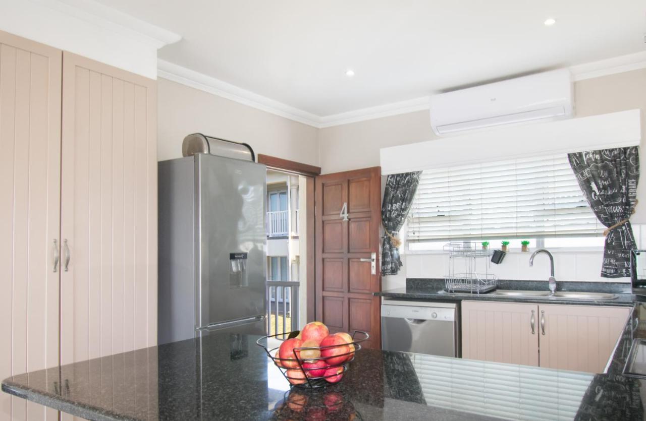 At 4 Umzumbe Beach Apartment, Mangrove Beach Estate Melville  Exterior foto