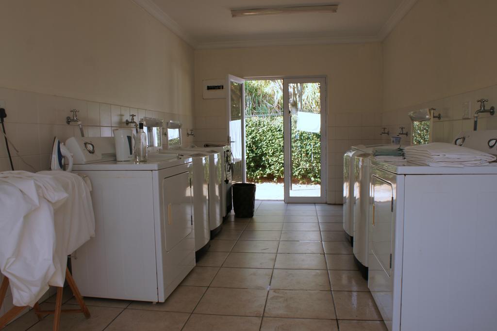 At 4 Umzumbe Beach Apartment, Mangrove Beach Estate Melville  Exterior foto